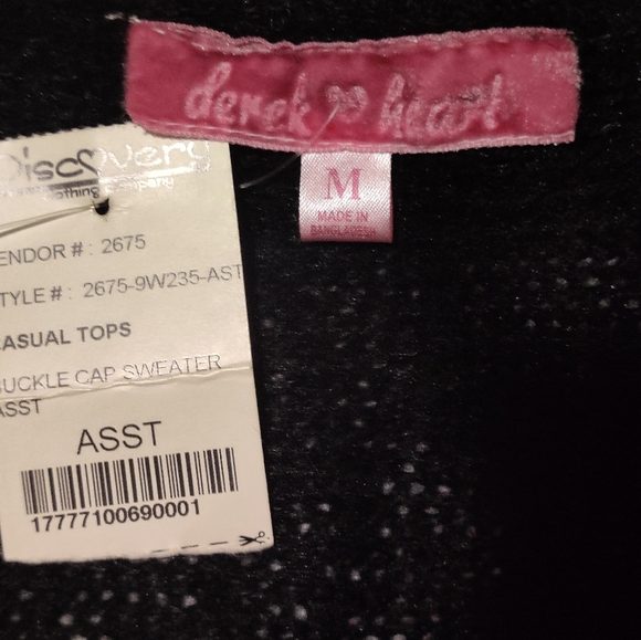 Derek Heart Cap Sleeve, cross Wrap Sweater with Buckle. Black-M - Picture 4 of 5